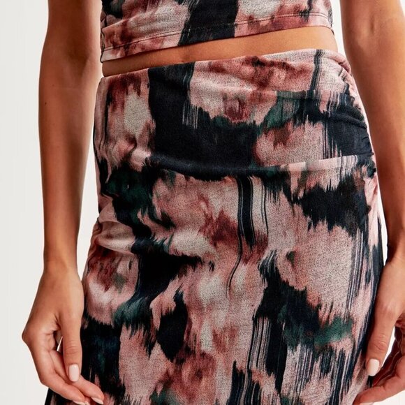 NWT Abercrombie & Fitch Mesh Floral Skirt Set M - Picture 2 of 16